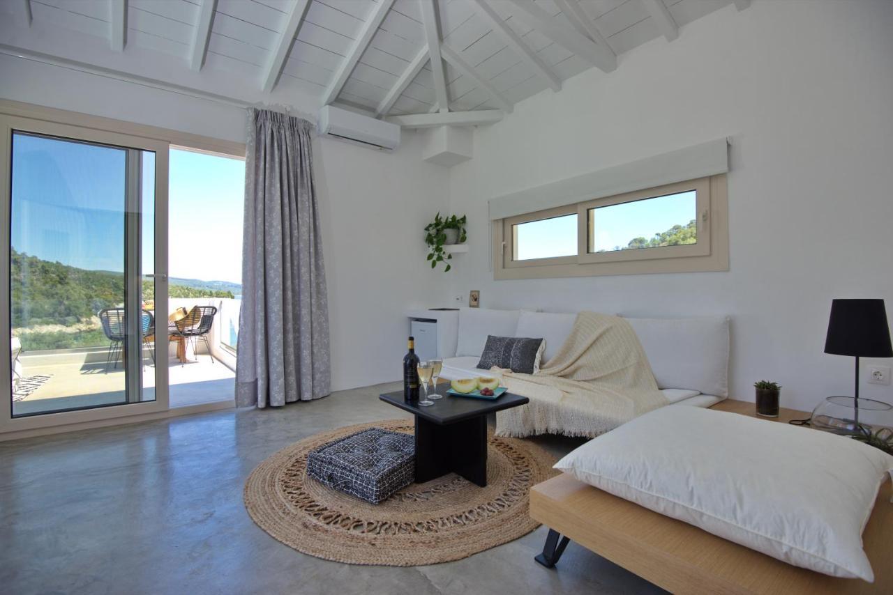 Eleon Suites New Isomata Eksteriør bilde